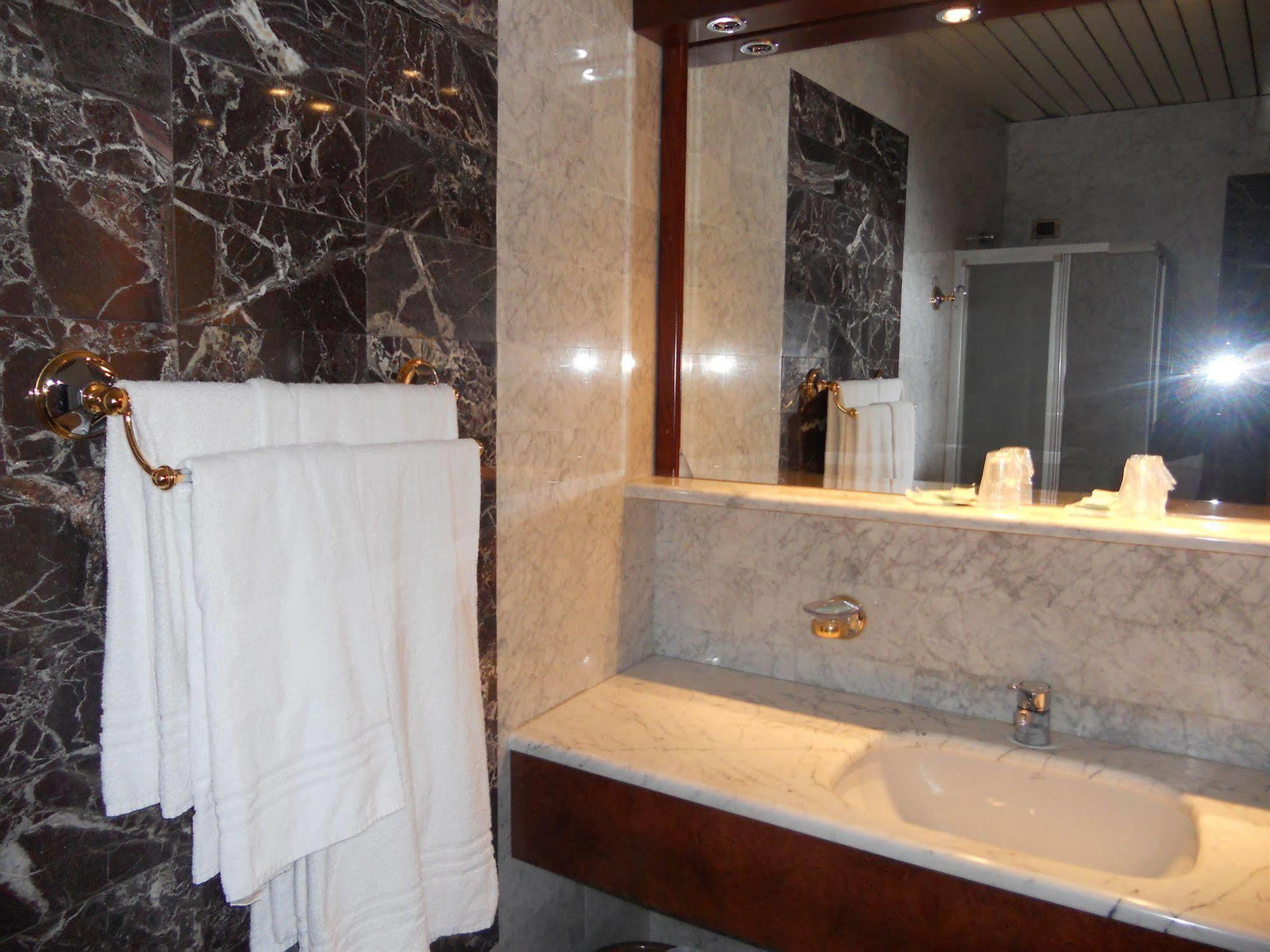 Hotel Miro' Rapallo Exterior photo